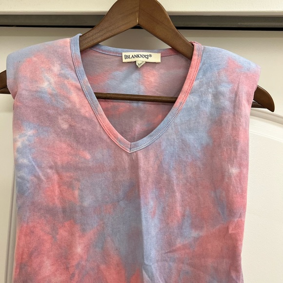 NWOT Blank NYC Tie Dye Padded Shoulder Muscle Tank - Picture 4 of 6